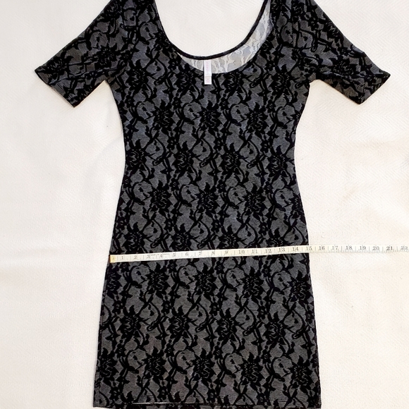 Black Dress Lace Velvet, Burn-Out - Picture 2 of 9